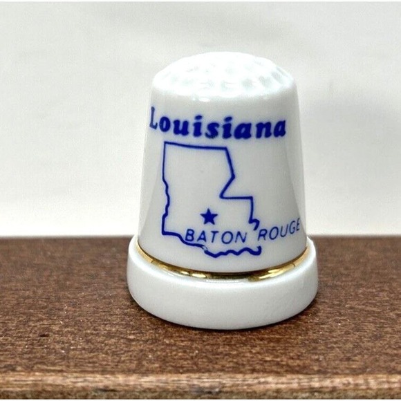 Other - Vintage Baton Rouge Louisiana State‎ Outline White & Blue Porcelain Thimble